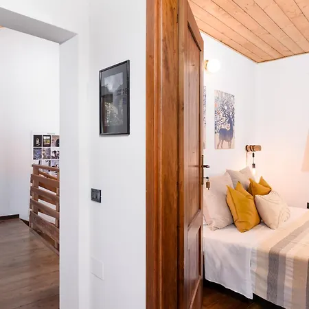 Rifugio Escursionistico La Rua بيت ضيافة