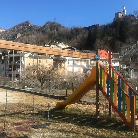 Rifugio Escursionistico La Ruà *