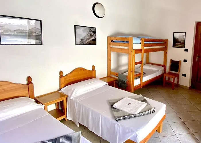 Rifugio Escursionistico La Rua 3* Macra